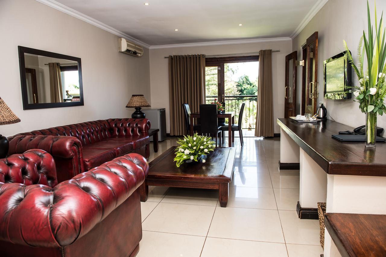 Royal Solwezi Hotel Eksteriør bilde